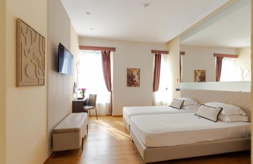 San Babila House | AH - Fashion District