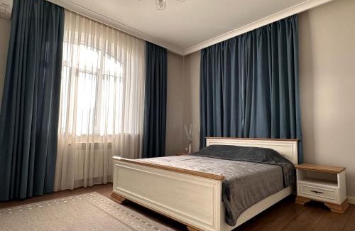 Chuy Province House | Aikol Guesthouse