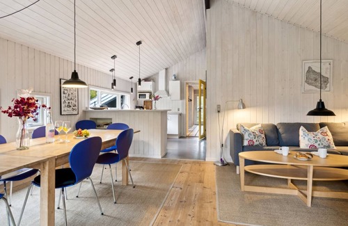 Bedegaard House | "Aimo" - 300m from the sea by Interhome