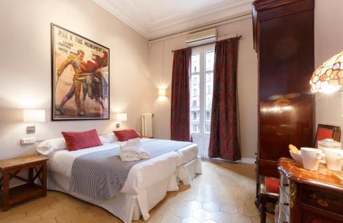 Gothic Quarter Apartment | AinB B&B Born-Via Laietana