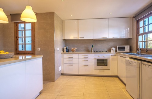 Sant Jordi de Ses Salines House | Air-conditioned Holiday Home with Pool, Terrace and Wi-Fi