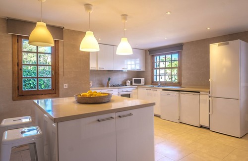 Sant Jordi de Ses Salines House | Air-conditioned Holiday Home with Pool, Terrace and Wi-Fi