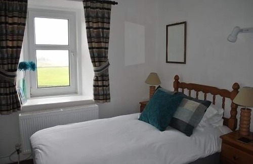 Crossmichael Bed & Breakfast | Airds Farm Guest House