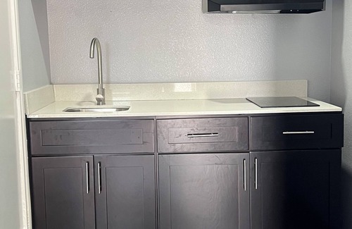 Houston Hotel | Airway Inn - IAH Airport