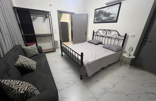 Sahab Ski Chalet | Al Ameer Chalet-Airport