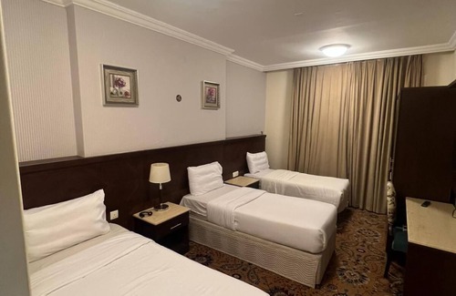 Mecca Hotel | Al Bilad Athnain 2 Hotel Makkah by Moro
