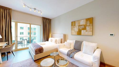 The Greens Apartment | Al Samar 3 - Chic Upgraded Studio in The Greens