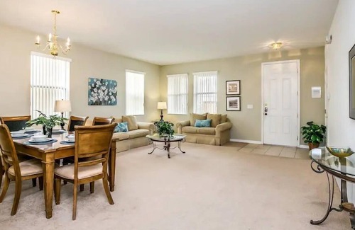 Legacy Park House | AL436 Beautiful 6 Bedroom Executive Pool Villa
