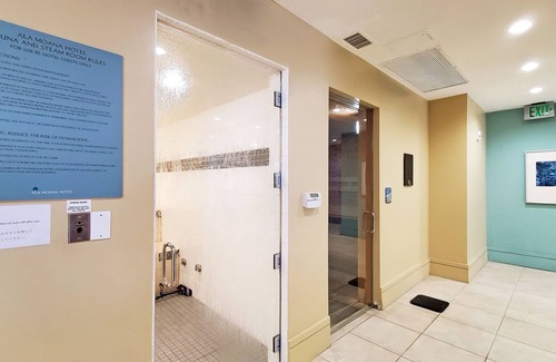 Ala Moana Apartment | Ala Moana Resort High floor with partial ocean and city views with balcony