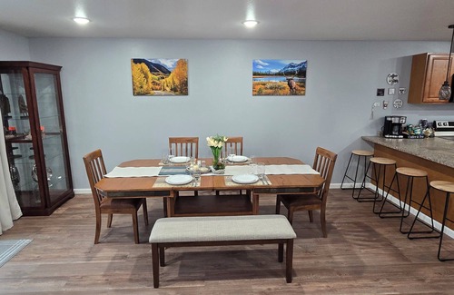 Fairbanks House | Alaska Charm 3-bedroom townhome with WiFi in brilliant Fairbanks