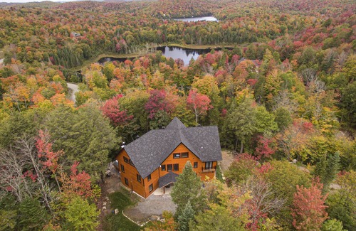 Wentworth-Nord Ski Chalet | Alaskan Chalet-Love Nature