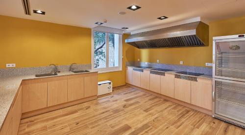 Monistrol de Montserrat Hostel | Alberg Abat Oliba