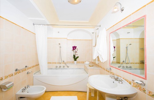 Positano City Centre Hotel | Albergo California