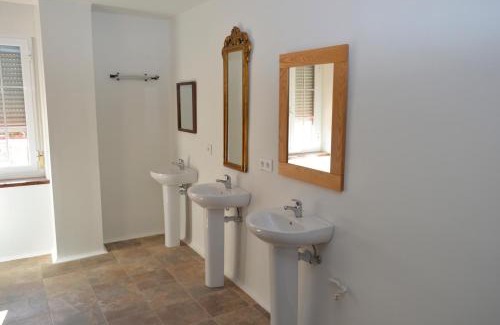 Pamplona City Centre Hostel | Albergue Gares