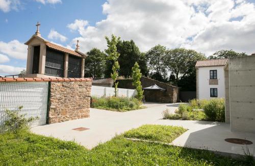 Lavacolla Hostel | ALBERGUE O FERVELLO
