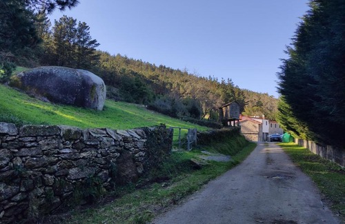 Dumbria Hostel | Albergue O Logoso