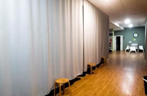 O Pedrouzo Hostel | Albergue Rem
