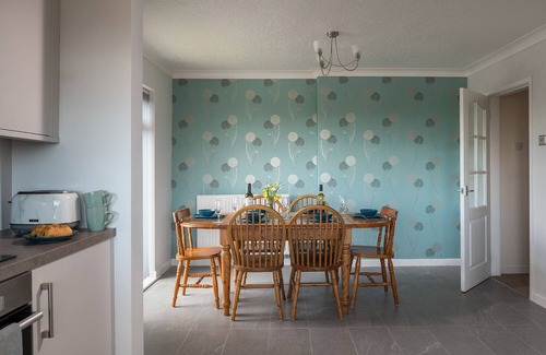 St George Apartment | Alberts Retreat - Three Bedroom Apartment, Sleeps 6