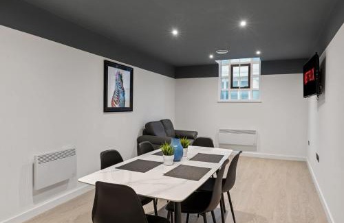 Derby Apartment | Albion Street Studios