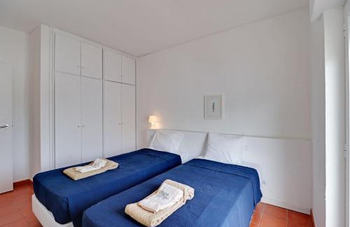 Areias de Sao Joao Apartment | Albufeira Central by Homing