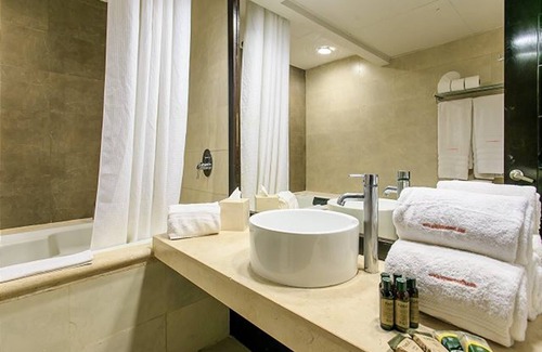 Downtown Condo | Aldea Thai 24 by Tripintravel