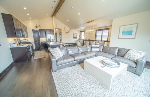 Mountain House Apartment | Alders 42 Outpost Dr
