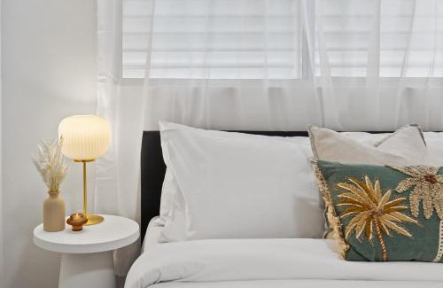 Alexandra Headland Apartment | Alex Beachside Pet Friendly 2 Bed Apartment