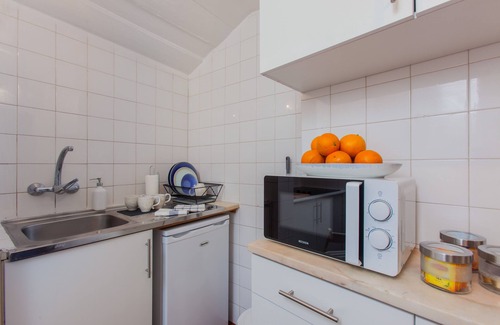 Alfama Apartment | Alfama Sunny & Typical Apartment, By TimeCooler