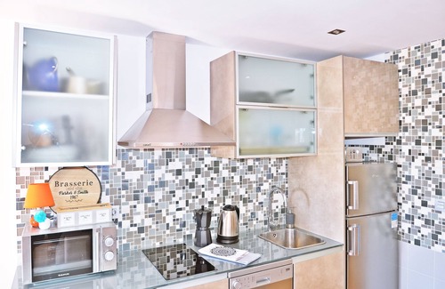 Beiro Apartment | Alhamra, panoramic views and private parking