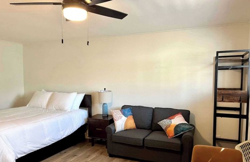 Lake Ozark Hotel | Alhonna Resort's Recently Renovated Motel Unit 34