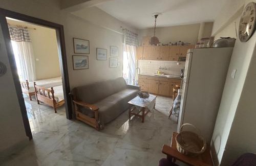 Paralia Dionysiou Apartment | Alia Mare Apartment