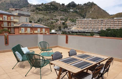 Villagonia Apartment | Alice House - the apartment with the terrace