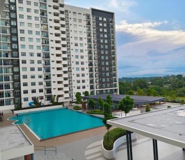 Johor Bahru Hotel | Aliff Height 2BR Japanese Style Pool View 5pax