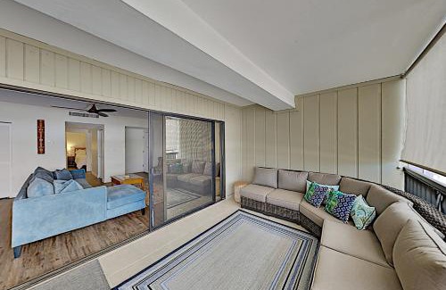 Historic Kailua Village Apartment | Alii Villas 307