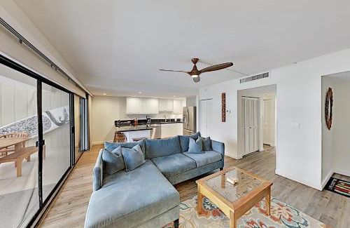 Historic Kailua Village Apartment | Alii Villas 307
