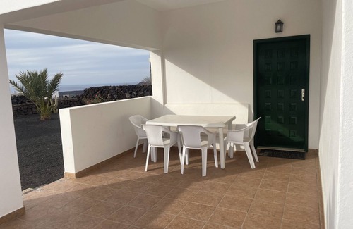 Las Brenas House | Aljibe House. Fantastic house near the beach in Yaiza, Lanzarote, Canary Islands.