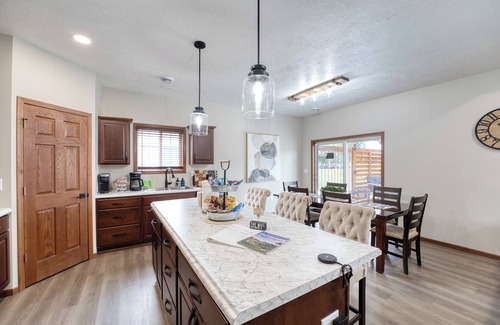 Sioux Falls House | ALL NEW in Sioux Falls WHY Stay in a MOTEL! Amazing home for amazing guests
