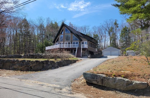 New Durham House | All season retreat waterfront chalet