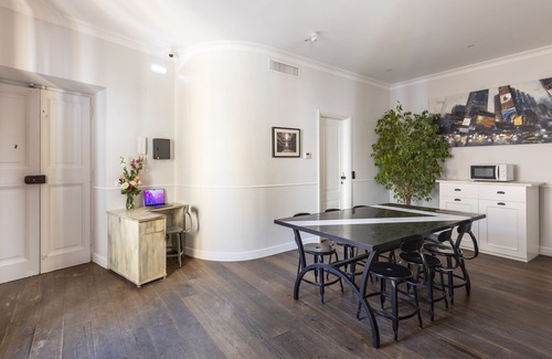 Prati House | Alla Corte by Hili