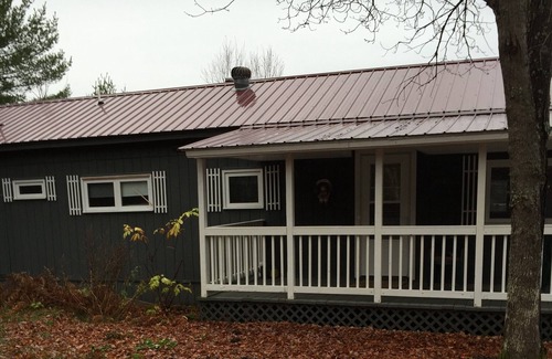 Allagash Cottage | Allagash Hunting/Fishing/Snowmobile Rental-on St. John River