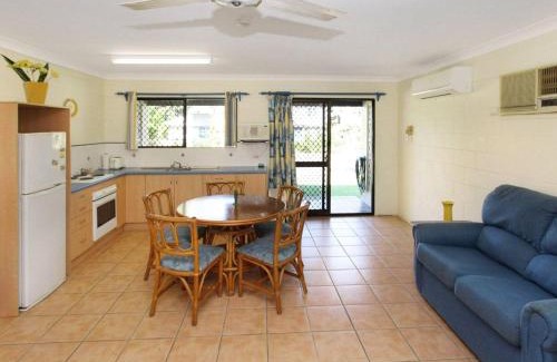 Arcadia Apartment | Alma Bay Holiday Unit 1