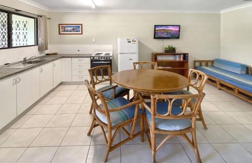 Arcadia Apartment | Alma Bay Holiday Unit 2