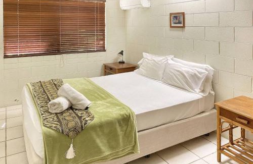 Arcadia Apartment | Alma Bay Holiday Unit 4
