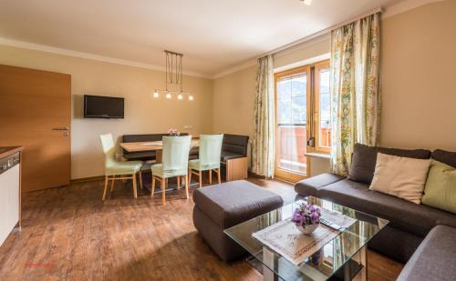 Hollersbach im Pinzgau Apartment | Almliesl HOLL-453