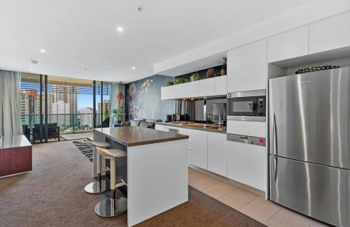 Broadbeach Apartment | 'Aloft at Oracle' A Stunning Beachside Resort