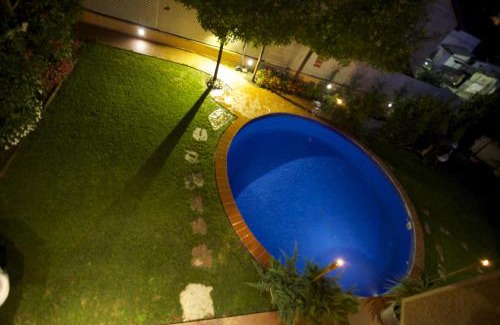 Centar Apartment | Aloha Apartments with pool