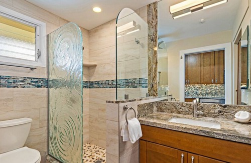 Napili Condo | Aloha Condos, Napili Bay Resort, Condo 203, Beachfront