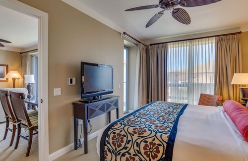 Honokowai Hotel | Aloha Vibes: 2 Stylish Units w/Full-Kitchen! Near Wo Hing Temple Museum!
