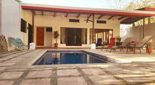 Tarcoles House | Alojamiento Cocoricó, Residencial Pez Vela