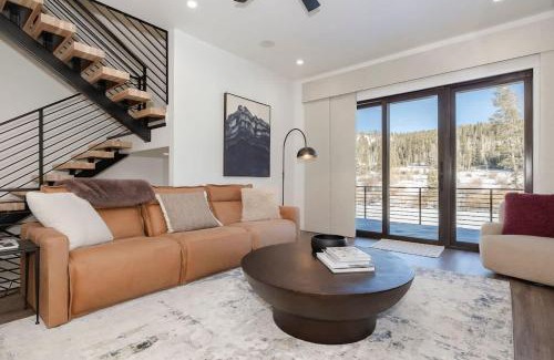 Winter Park Ski Chalet | Alpenglow Retreat